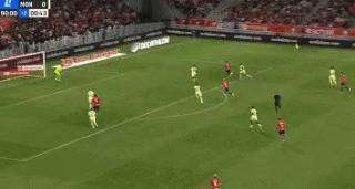 转身，射门，狂奔！38岁回法甲，吉鲁的进球停不下来